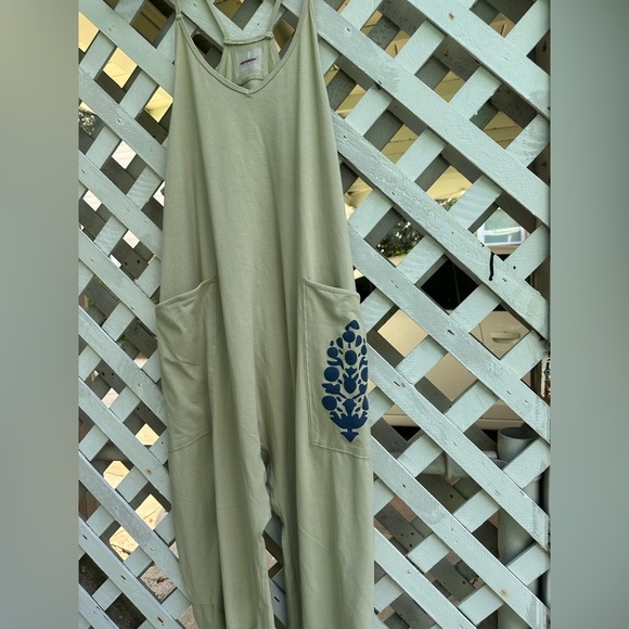 Free People Movement Hot Shot Logo Onesie jumpsuit - Picture 8 of 9